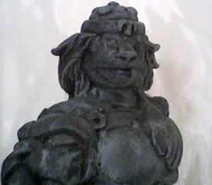 customgrunestatue2.jpg