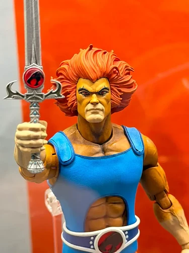 Lion-O-ThunderCats-One-Twelve-Mezco-Toys-SDCC-2026-Booth-Images-3-768x1024